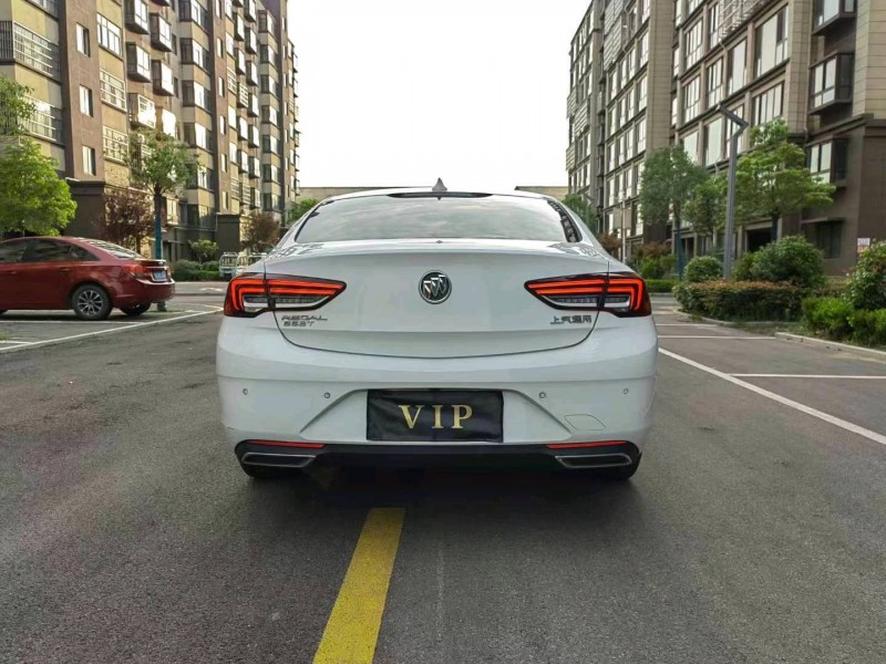 徐州20年别克君威6