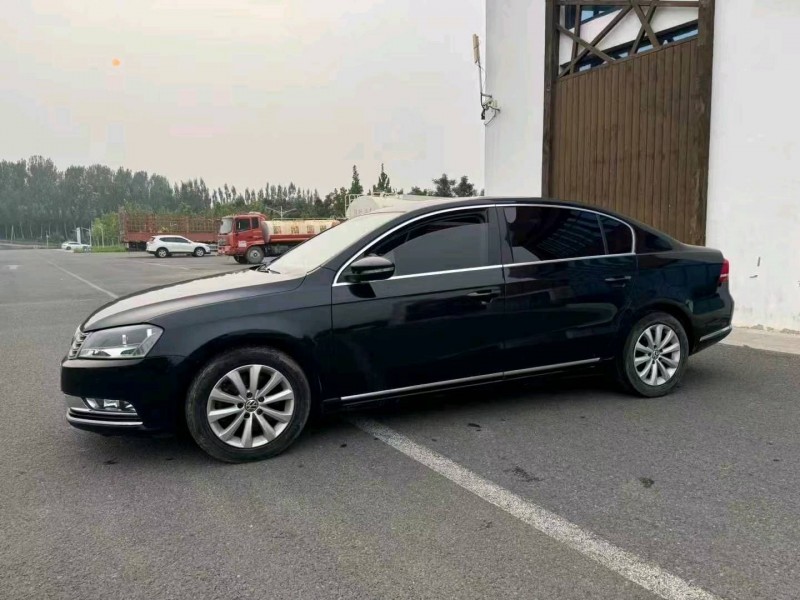 济南16年大众迈腾3