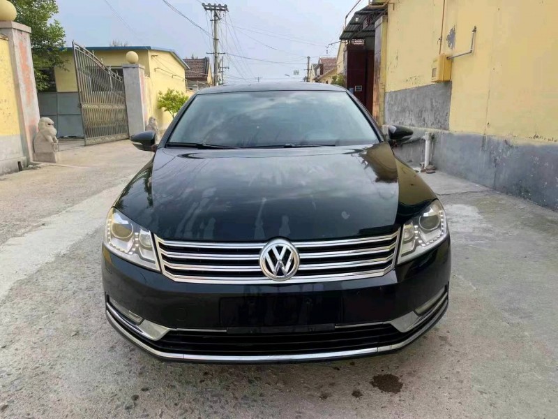 济南16年大众迈腾1