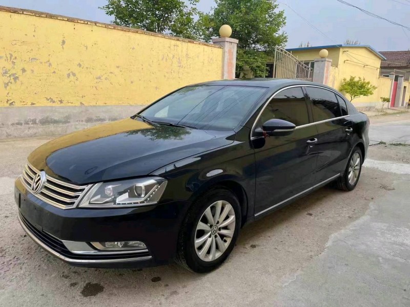 济南16年大众迈腾3