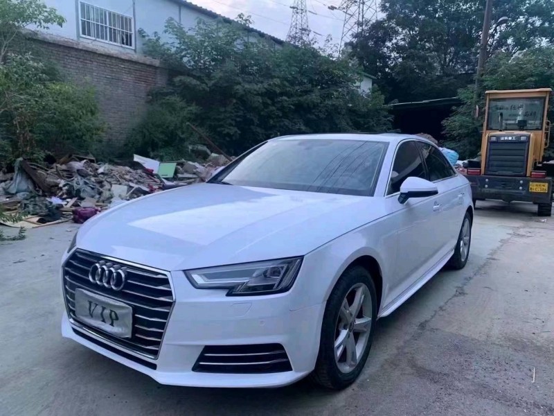 济宁17年奥迪A4L3