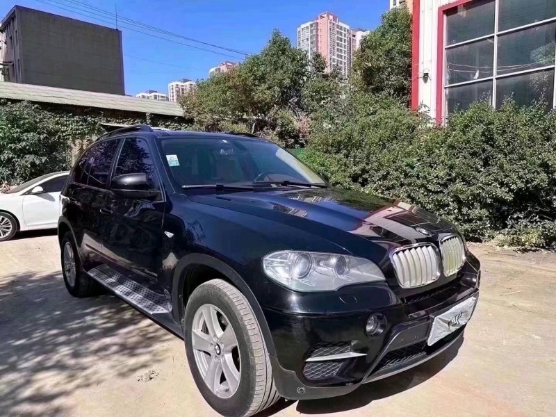 济宁13年宝马X52