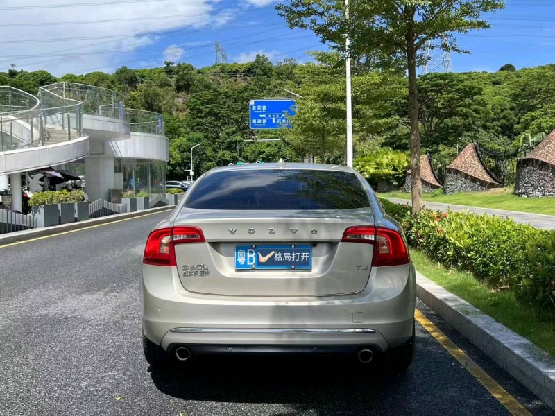 深圳16年沃尔沃S60L9
