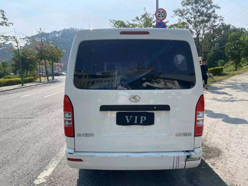 广州21年金龙凯锐5