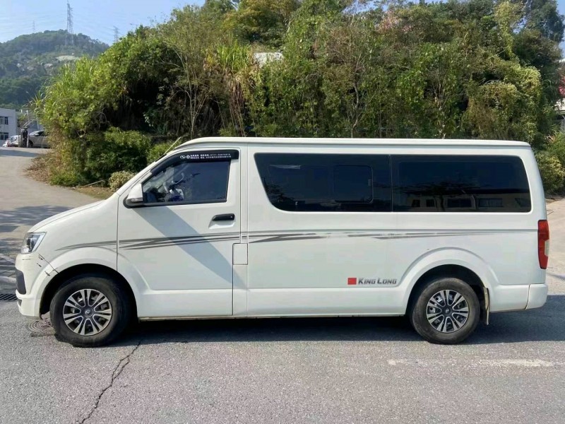 广州21年金龙凯锐6