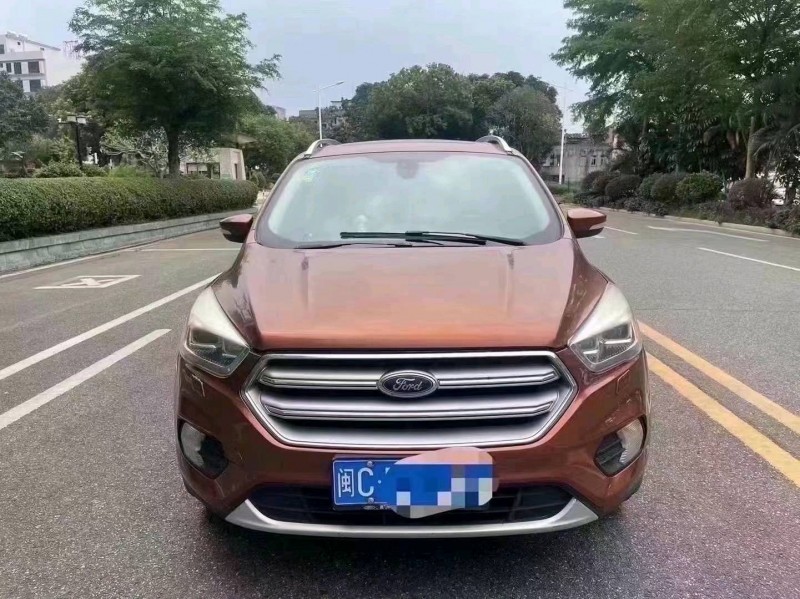 佛山17年福特翼虎1