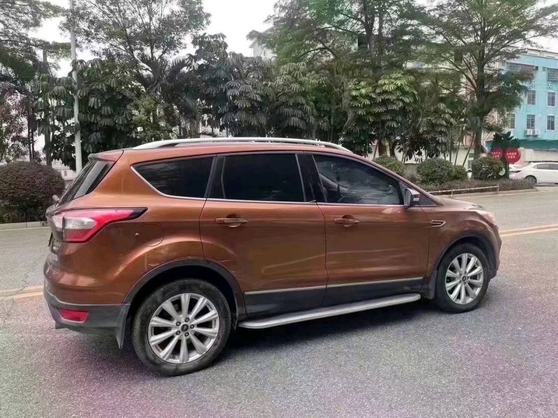 佛山17年福特翼虎4