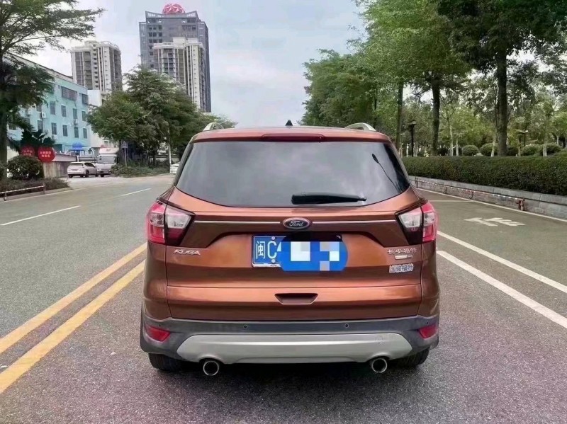 佛山17年福特翼虎5