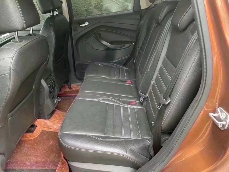 佛山17年福特翼虎6