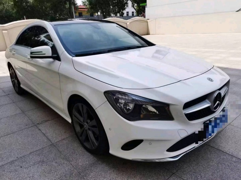 保定18年奔驰CLA3