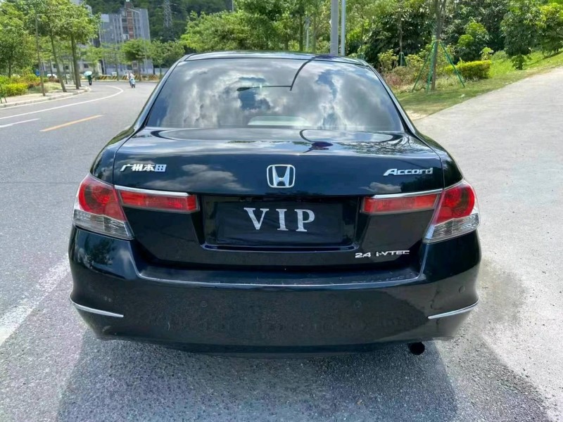 广州09年本田雅阁5