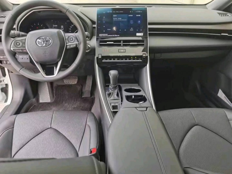 保定22年丰田亚洲龙7