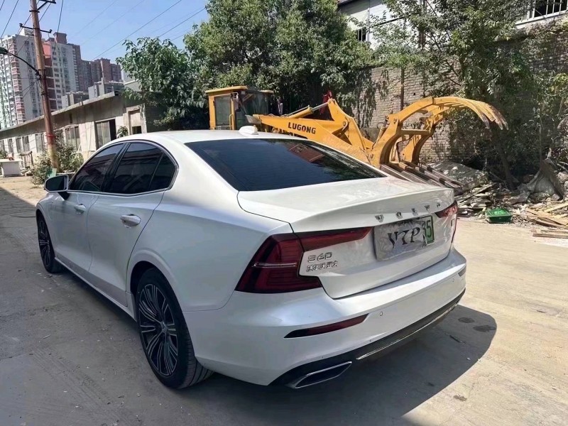 郑州22年沃尔沃S60L8