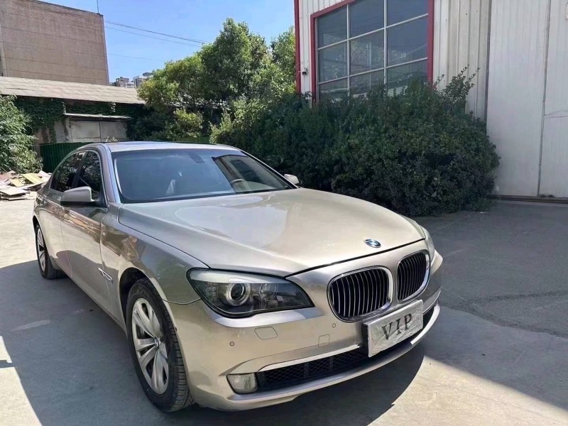 郑州11年宝马7系2