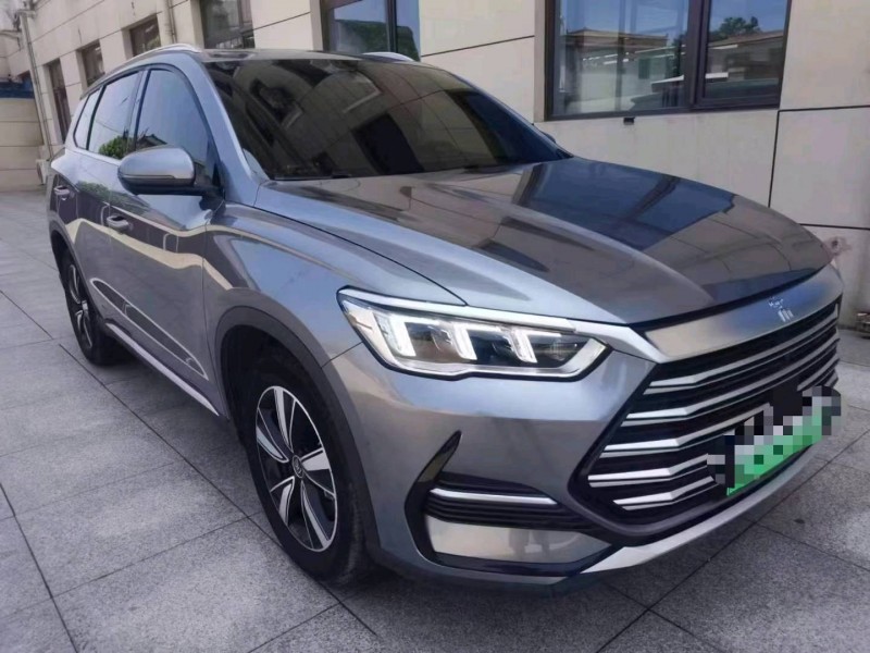 保定23年比亚迪宋3