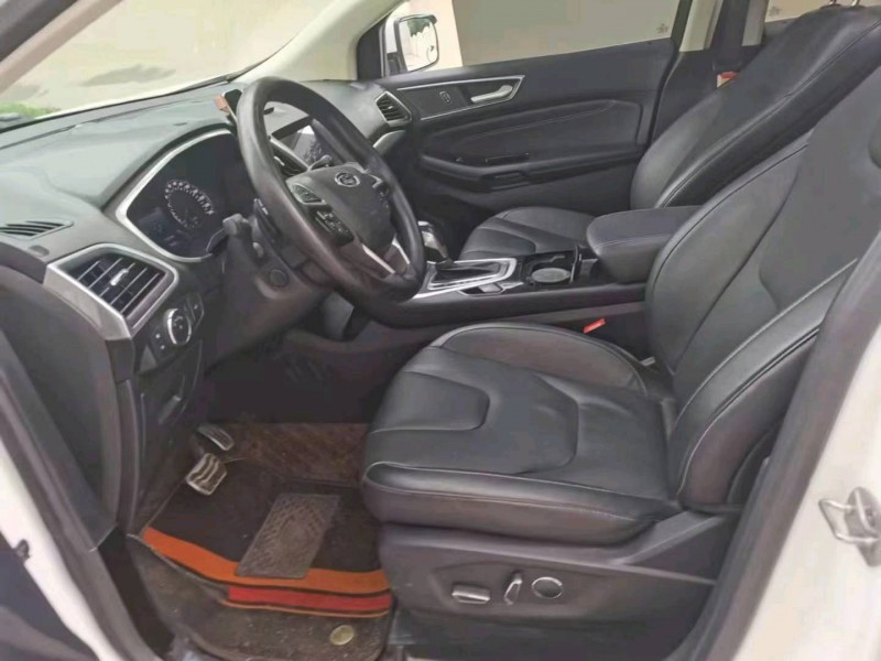 保定16年福特锐界8