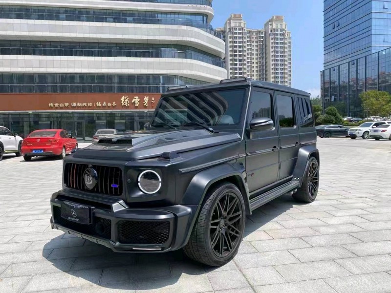 青岛17年奔驰AMG3