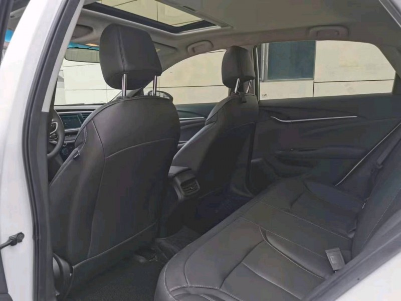 保定22年别克英朗6