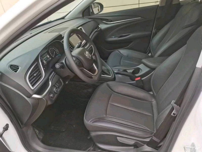 保定22年别克英朗8