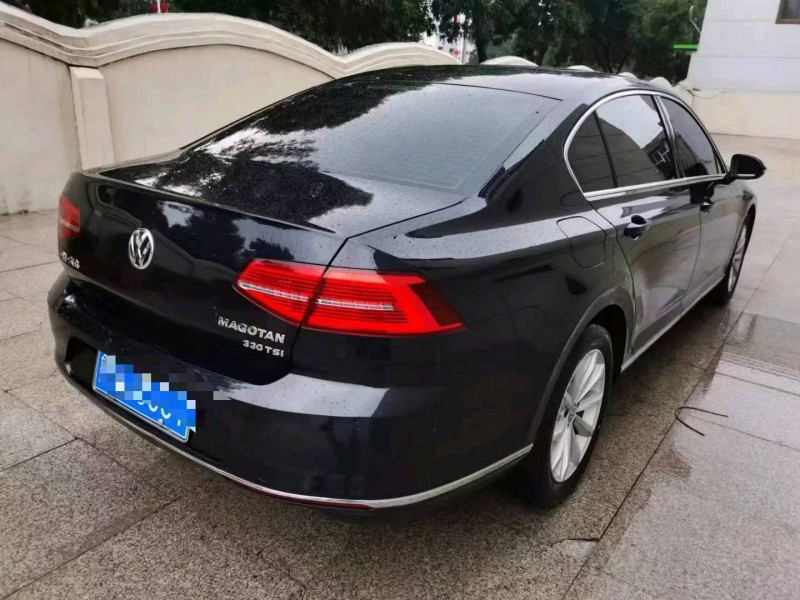 保定18年大众迈腾4