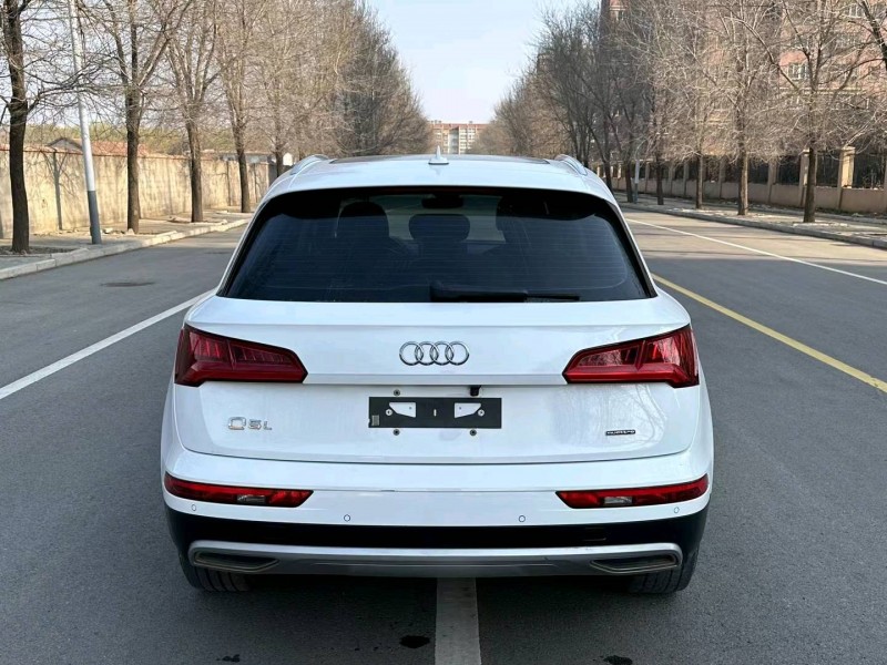 徐州20年奥迪Q55