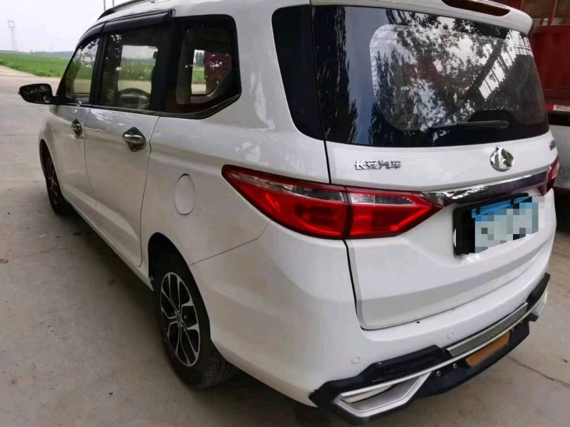 保定16年长安汽车欧尚5