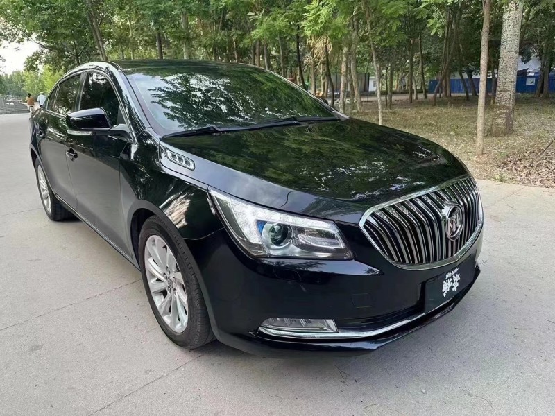 济宁15年别克君越3