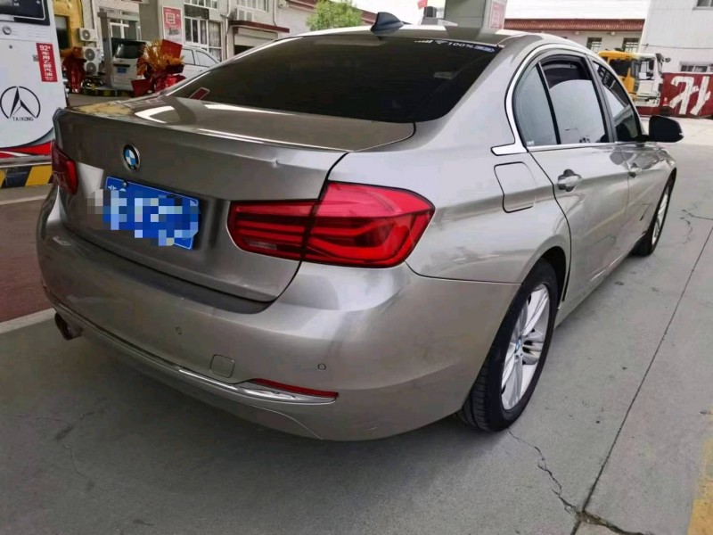 保定17年宝马3系4