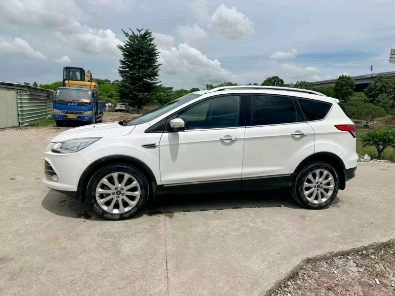 佛山16年福特翼虎7