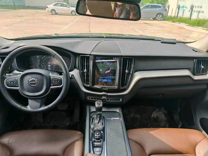 苏州20年沃尔沃XC606