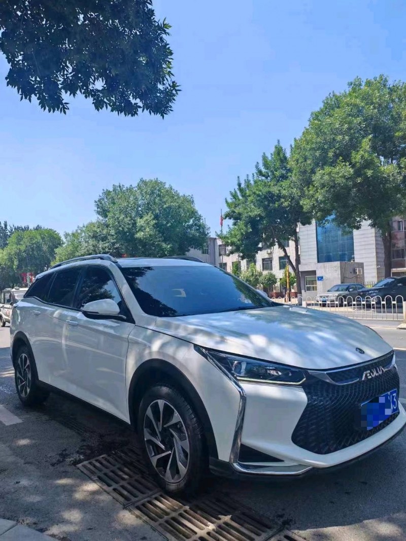 保定23年东风奕炫2