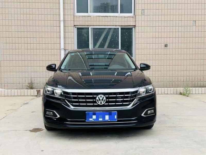 济宁19年大众帕萨特1