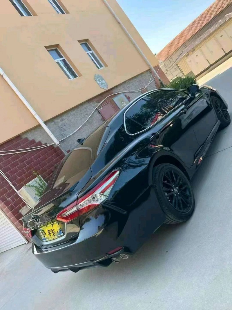 保定23年丰田凯美瑞5