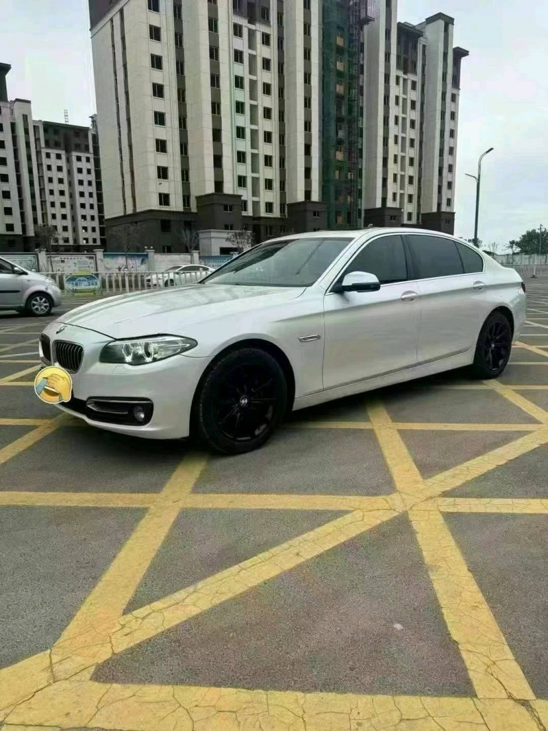 保定17年宝马5系3