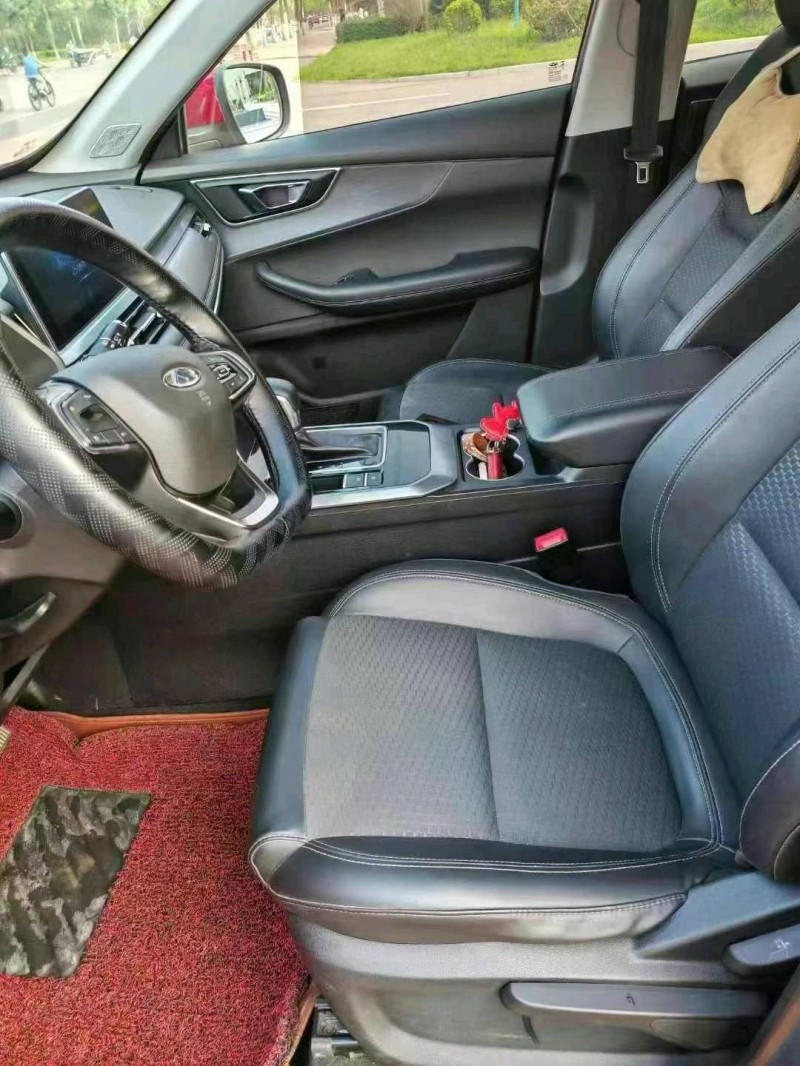 保定21年奇瑞瑞虎5x7