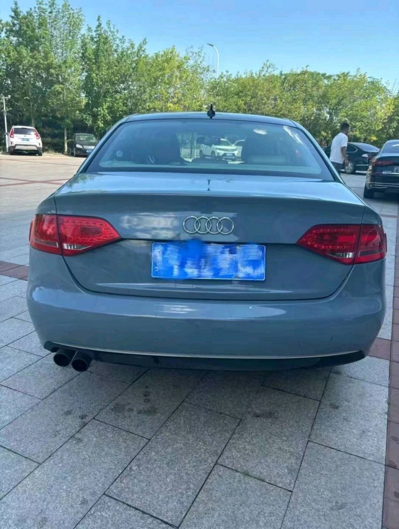 保定11年奥迪A4L9