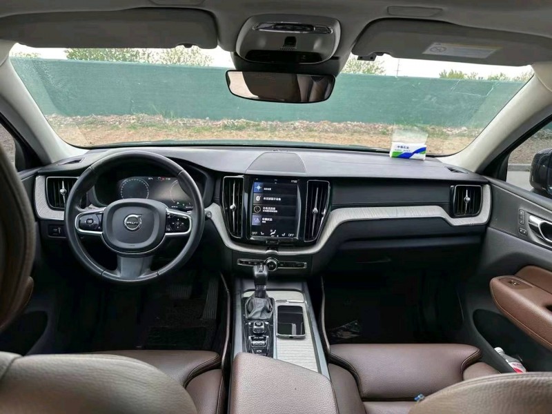 潍坊19年沃尔沃XC605