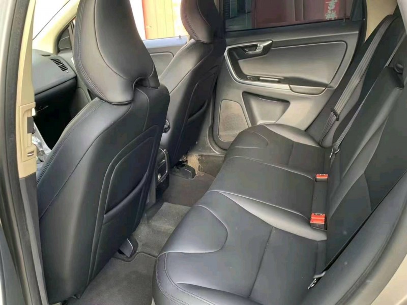 東營13年沃爾沃XC604