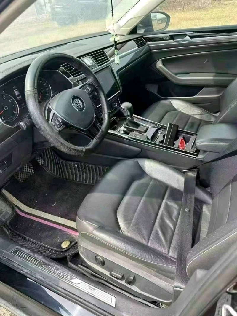 郑州22年大众辉昂5