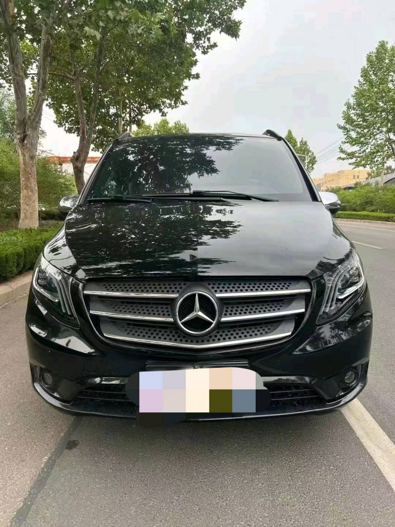 潍坊18年奔驰威霆1