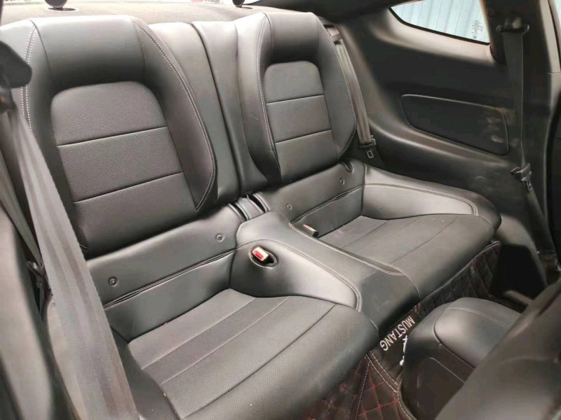 济南19年福特野马4