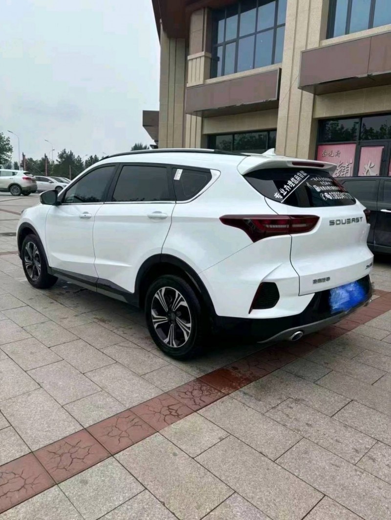 邯鄲22年東南汽車DX87