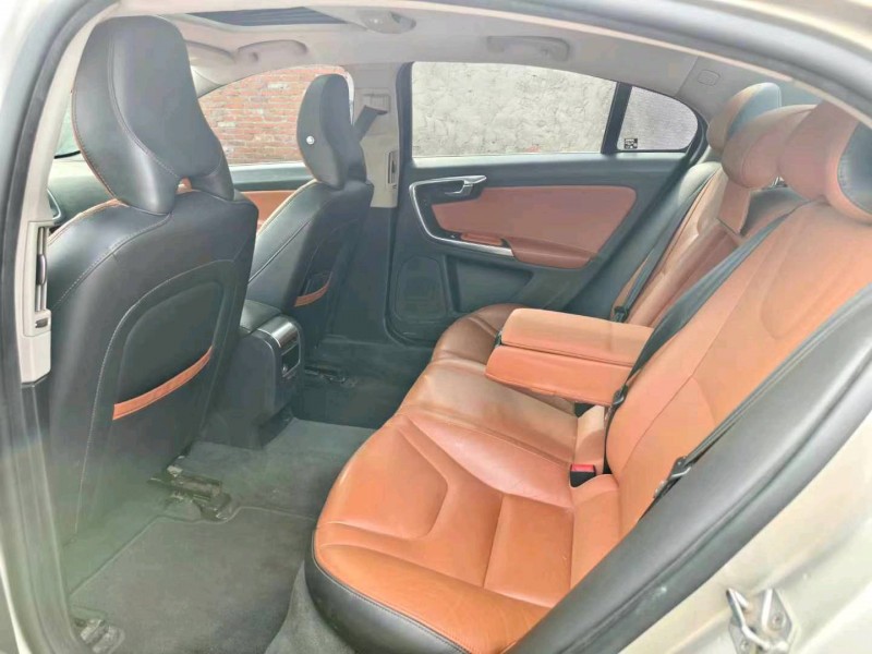 潍坊17年沃尔沃S60L4