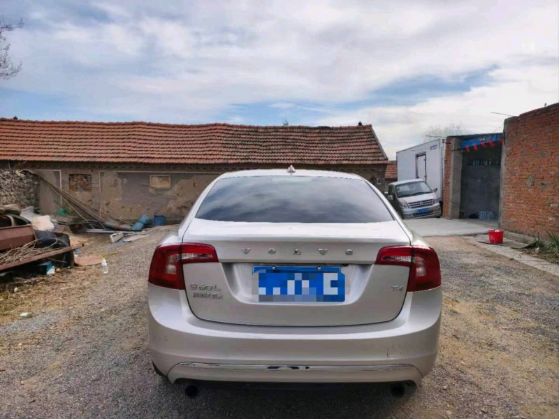 潍坊17年沃尔沃S60L6