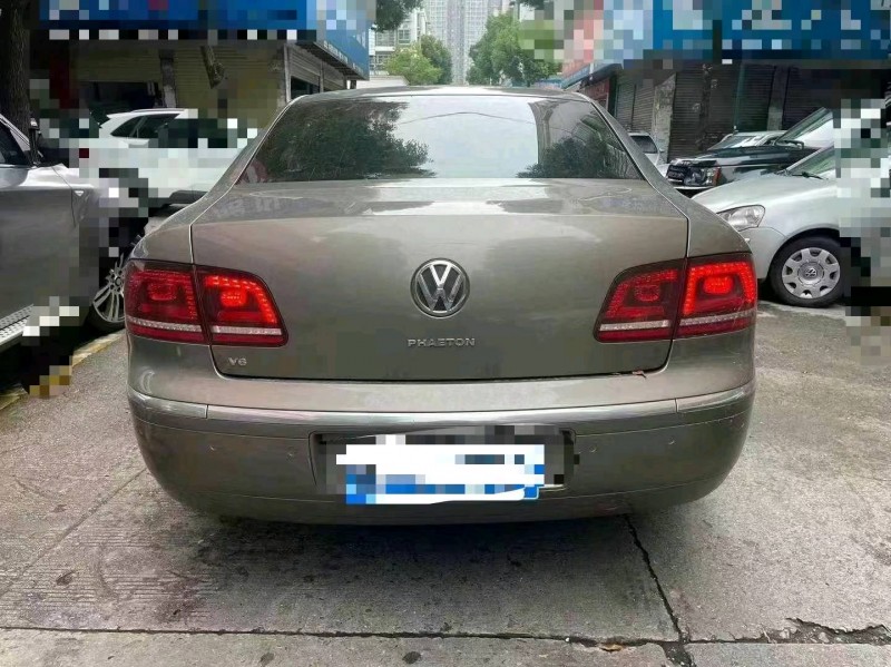 湘潭13年大眾輝騰9