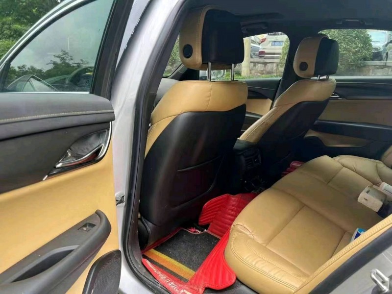 济宁14年凯迪拉克ATS7