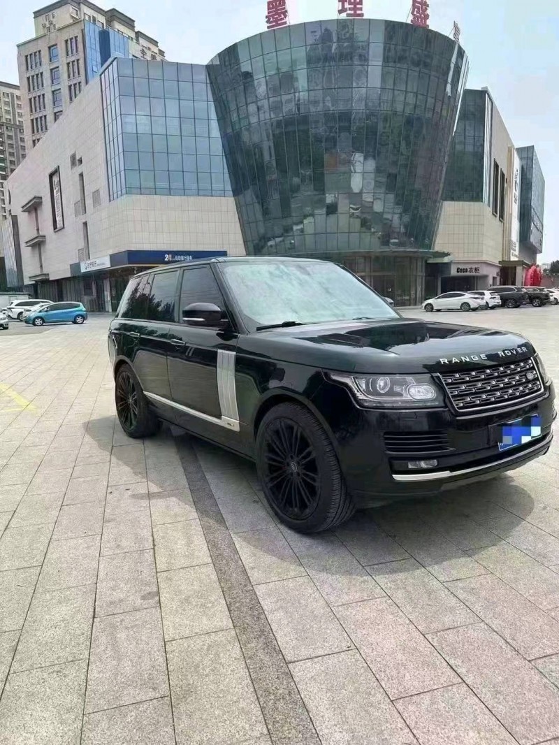 济宁17年路虎揽胜行政2