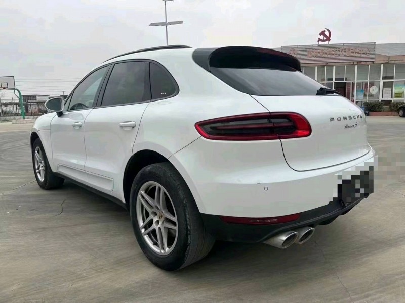 枣庄18年保时捷Macan9