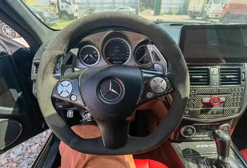 昆明12年奔馳AMG8
