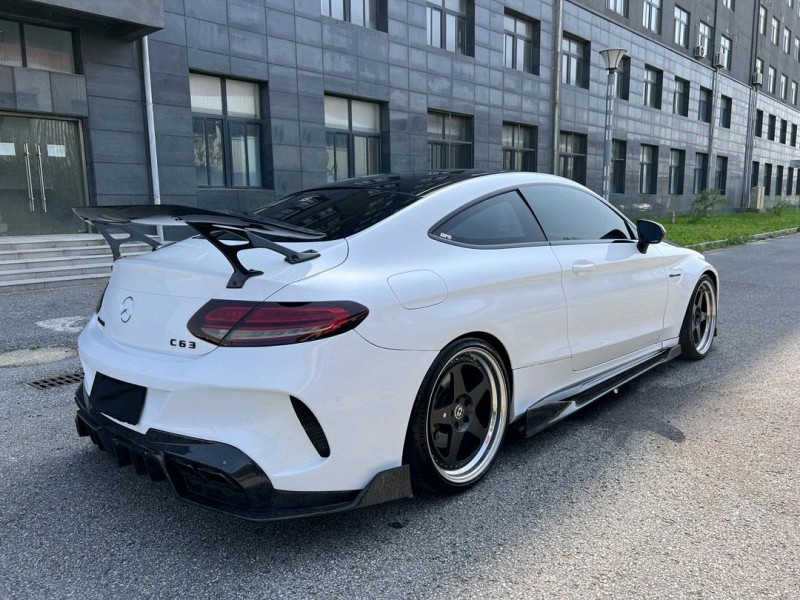 盐城21年奔驰AMG8